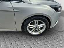 Ford Focus T EcoBoost Titanium - U8129