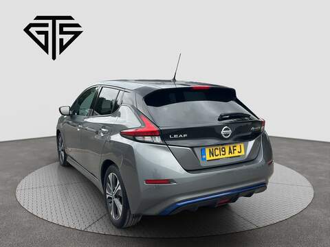 40kWh N-Connecta Hatchback 5dr Electric Auto (150 ps)