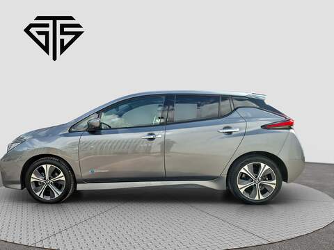 40kWh N-Connecta Hatchback 5dr Electric Auto (150 ps)
