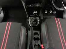 Vauxhall Corsa Turbo SRi - U8144