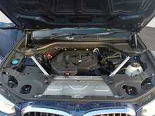 BMW X3 X-Drive 20d M-Sport - U8177