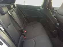 Toyota Prius S - U8178