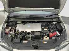 Toyota Prius S - U8180