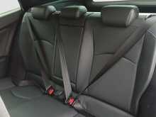 Toyota Prius S Touring-Selection - U8181