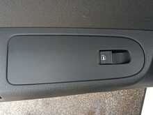 Volkswagen Sharan  - U8185