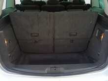 Volkswagen Sharan  - U8185