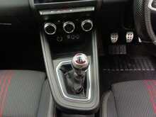 Renault Clio TCe RS Line - U8186