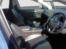 Ford Mondeo TiVCT Titanium Edition - U8189