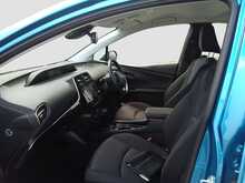 Toyota Prius VVT-h Business Edition Plus - U8191