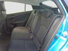 Toyota Prius VVT-h Business Edition Plus - U8191