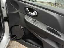 Renault Clio 1.5 DCI 90 PLAY - U8197