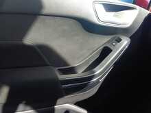 Ford Fiesta T EcoBoost ST-Line - U8205