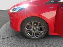 Ford Fiesta T EcoBoost ST-Line - U8205