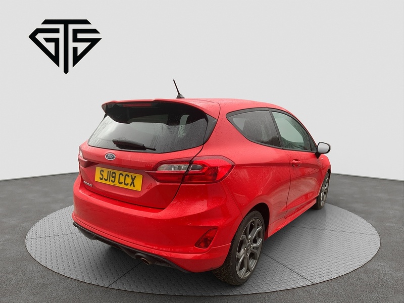 Ford Fiesta T EcoBoost ST-Line - U8205