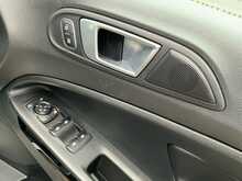 Ford EcoSport T EcoBoost Titanium - U8209