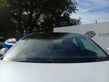 Tesla Model 3 Standard Range Plus - U8227