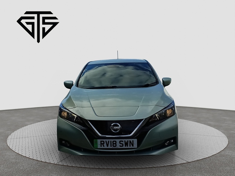 Nissan Leaf 2.Zero - U8236