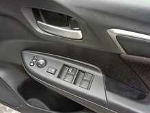 Honda Fit F PACKAGE - U8251