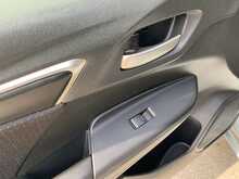 Honda FIT Hybrid F PACKAGE - U8251