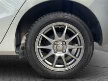 Honda FIT Hybrid F PACKAGE - U8251