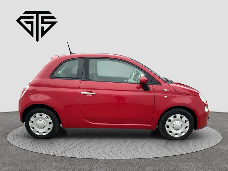 Fiat 500  - U8252