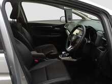 Honda FIT HYBRID L PACKAGE - U8254