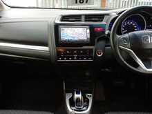 Honda FIT HYBRID L PACKAGE - U8254