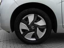 Honda FIT HYBRID L PACKAGE - U8254