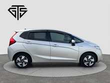Honda FIT HYBRID L PACKAGE - U8254