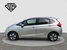 Honda FIT HYBRID L PACKAGE - U8254