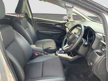 Honda FIT HYBRID L PACKAGE - U8254