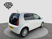 Volkswagen Up High Up - U8255
