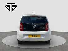 Volkswagen Up High Up - U8255