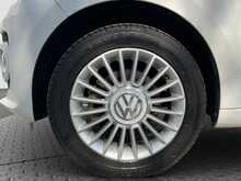 Volkswagen Up High Up - U8255