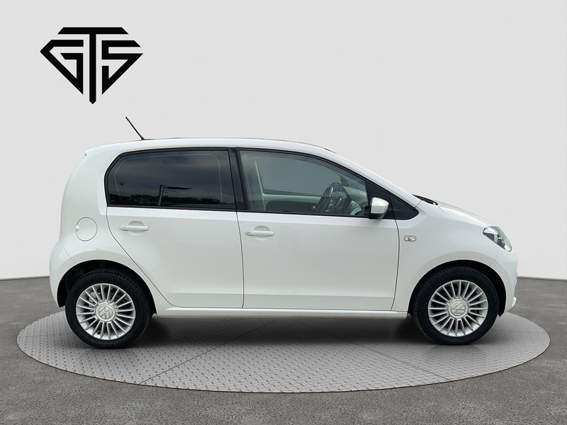 Volkswagen Up High Up - U8255