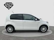 Volkswagen Up High Up - U8255