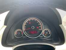 Volkswagen Up High Up - U8255