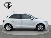 Audi A1 SPORTBACK - U8259