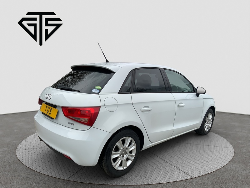 Audi A1 SPORTBACK - U8259