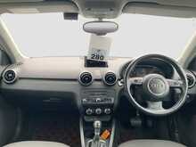 Audi A1 SPORTBACK - U8259
