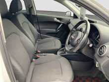 Audi A1 SPORTBACK - U8259