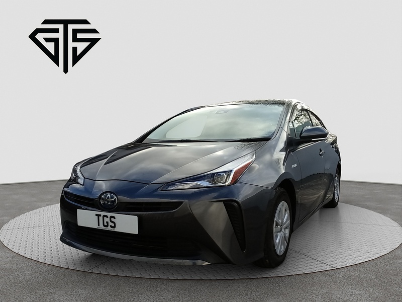 Toyota Prius S - U8268