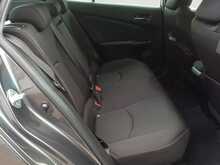 Toyota Prius S - U8268