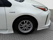 Toyota Prius A Touring-Selection - U8269