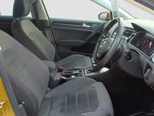 Volkswagen Golf TSI HighLine Tech-Edition - U8271