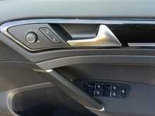 Volkswagen Golf TSI HighLine Tech-Edition - U8271