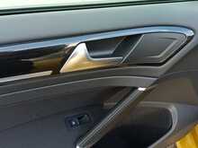 Volkswagen Golf TSI HighLine Tech-Edition - U8271