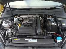 Volkswagen Golf TSI HighLine Tech-Edition - U8271