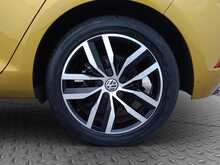Volkswagen Golf TSI HighLine Tech-Edition - U8271