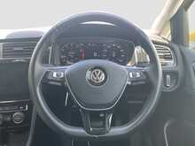 Volkswagen Golf TSI HighLine Tech-Edition - U8271